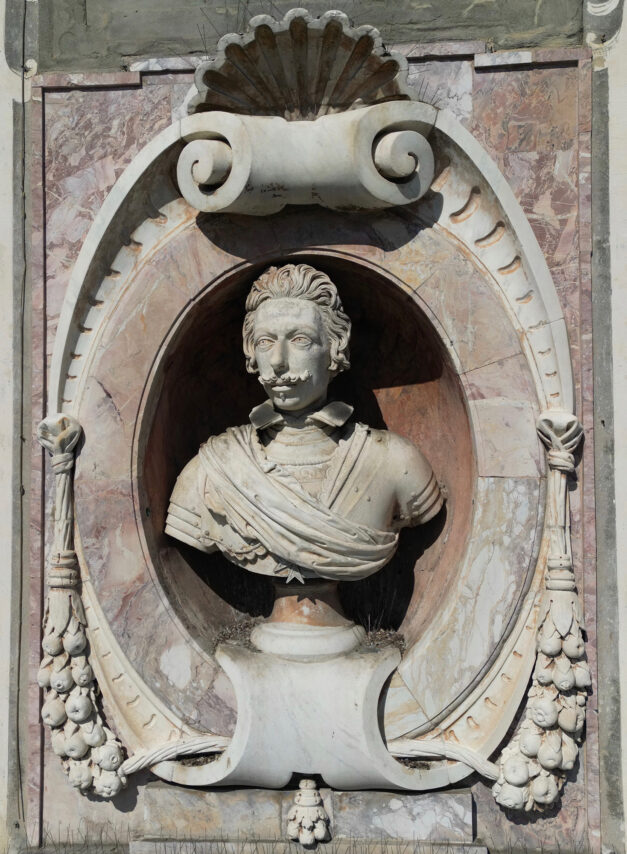 Busto Cosimo II – Copertina e immagine 1 – Freccioni SNS – DJI_0540