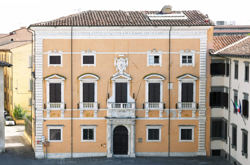 Palazzo dei Dodici –  copertina – Tartarelli SNS -DSC_7928