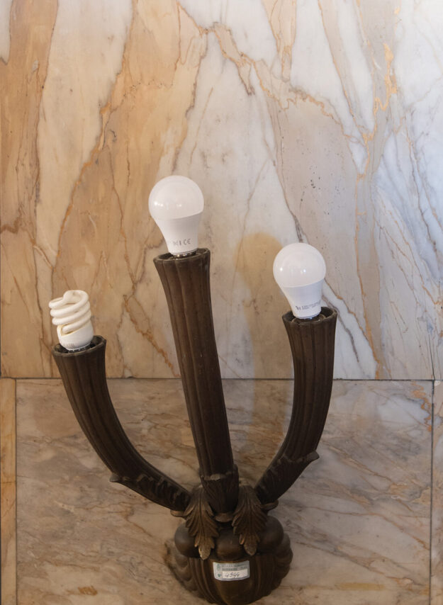 Carovana – Interno – Mensa – Lampada – Tartarelli