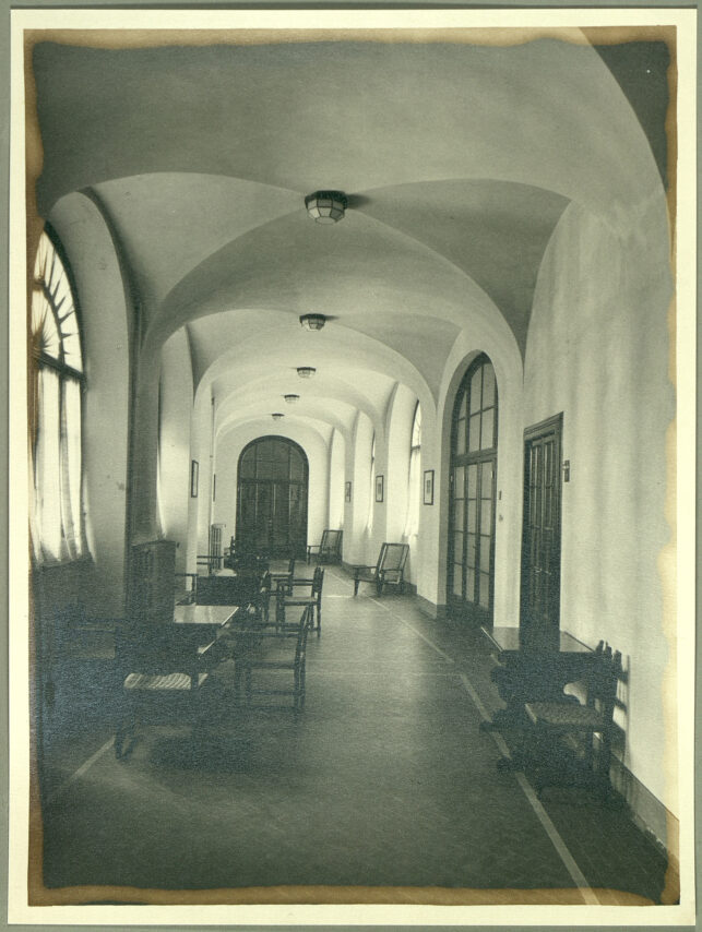 Palazzo Carovana – foto storica – album luoghi 11 – Archivio SNS