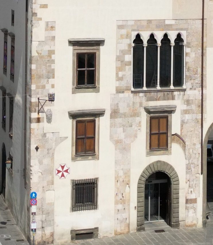 Orologio – preesistenze – Palazzo Capitano Popolo – drone FRECCIONI – DJI_0421_particolare