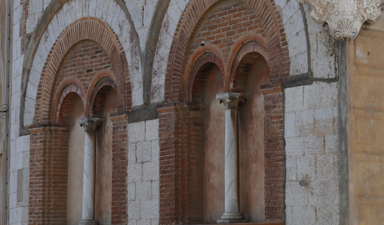 Carovana – doppia bifora – TARTARELLI – DSC_8341_part.