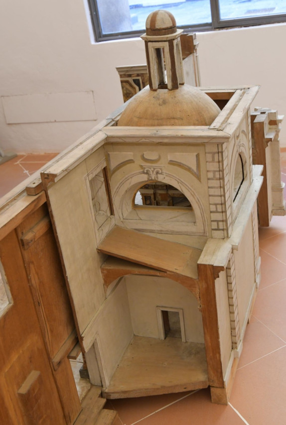 Santo Stefano – modelli della chiesa – TARTARELLI – DSC_2854