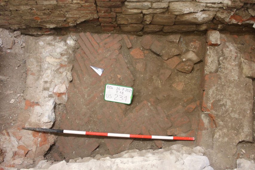 Palazzo Canonica – preesistenze medievali – indagini – SAET – US_231_02_scavi