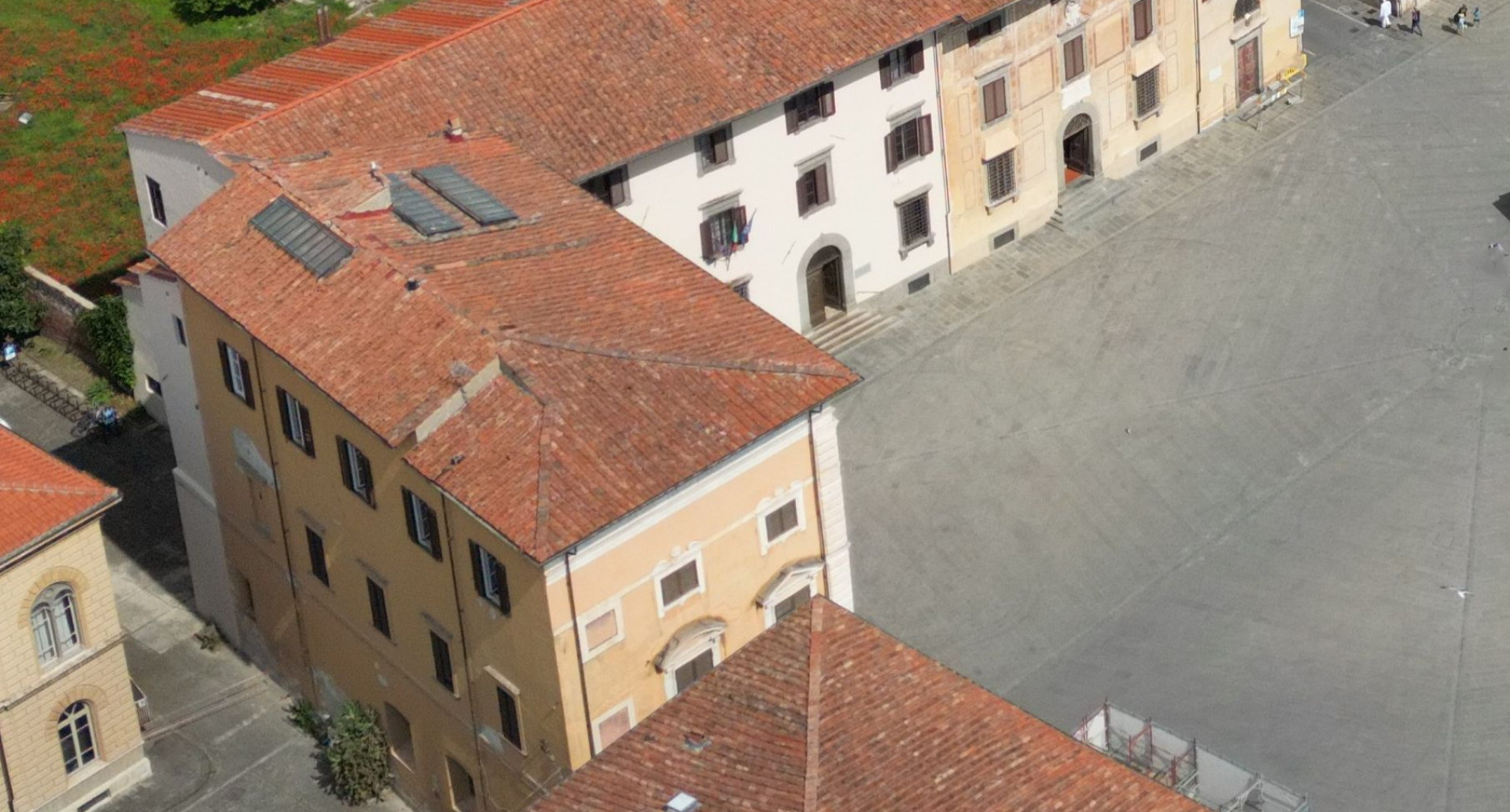 Dodici – testata – FRECCIONI – DJI_0406_part. rid.